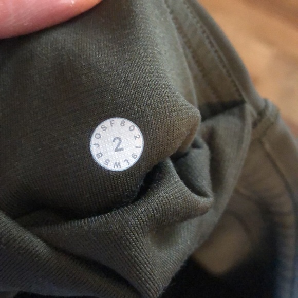 Lululemon Train Times 7/8 Pant Dark Olive - Picture 15 of 16